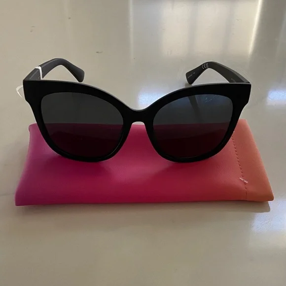 Quay Australia Black Cat-Eye Sunglasses - Picture 13 of 14